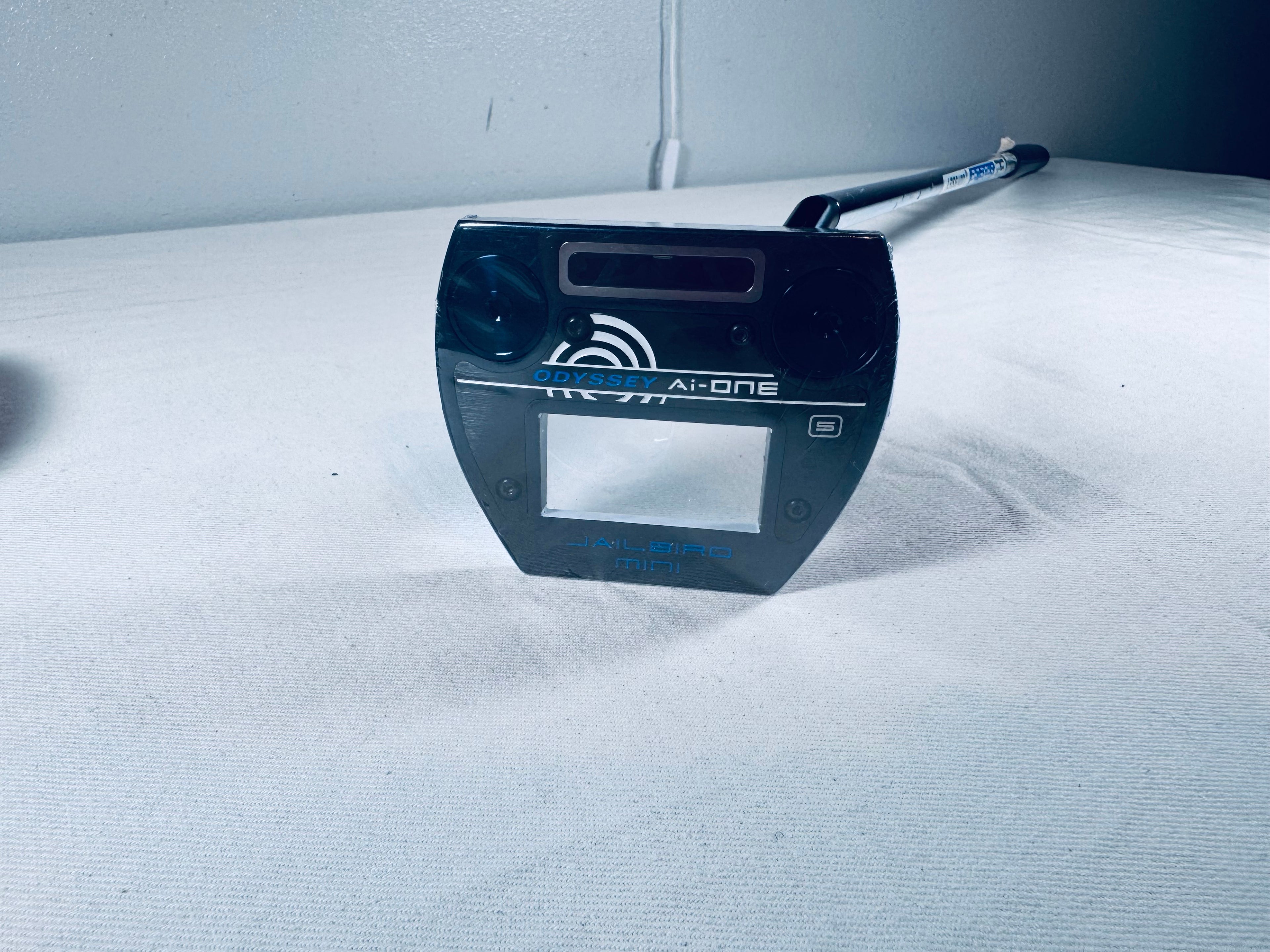 Odyssey Ai-ONE Jailbird Mini Cruiser Putter – New, 33”